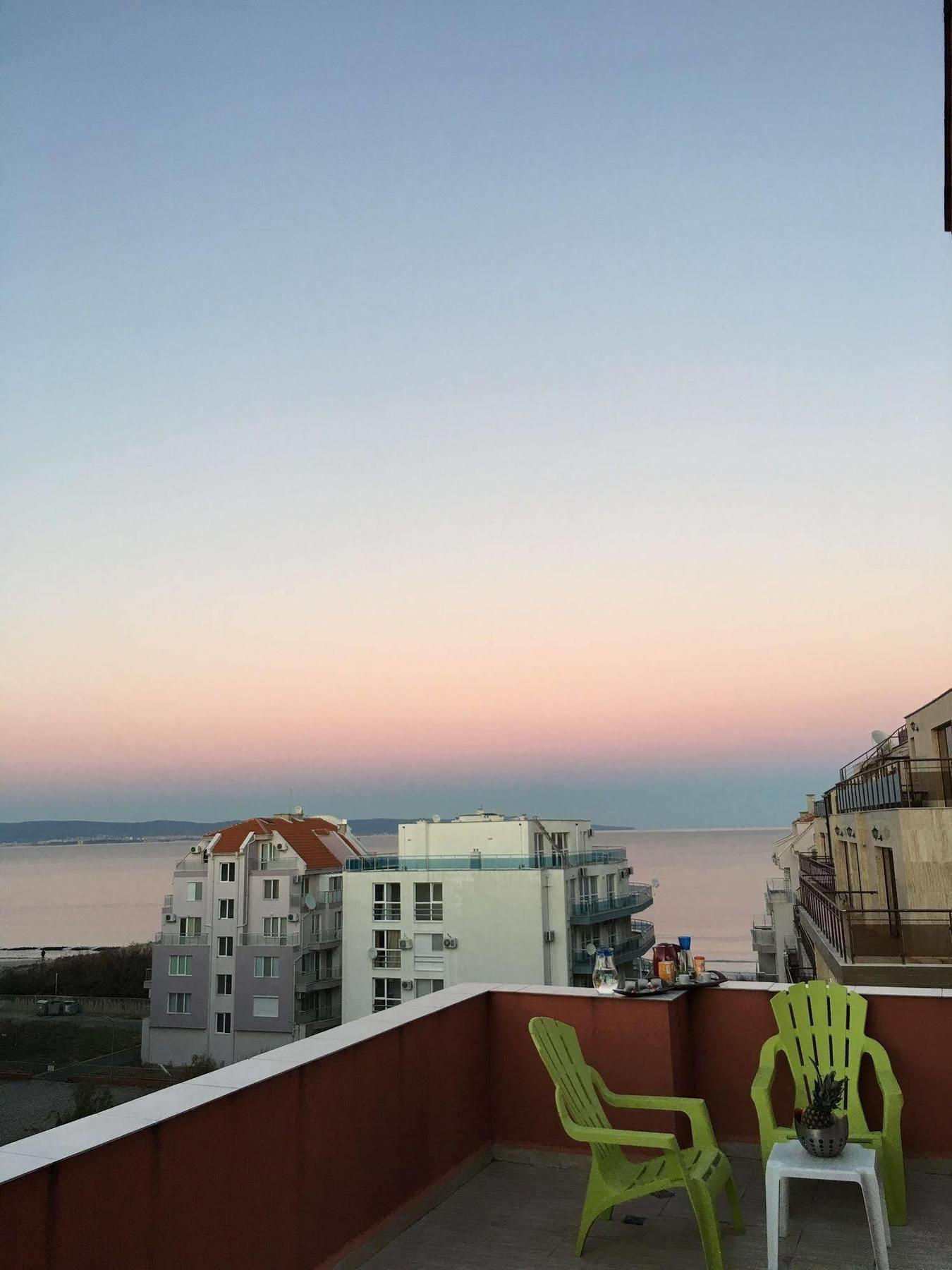 Arizona Del Mar Lägenhet Pomorie Exteriör bild